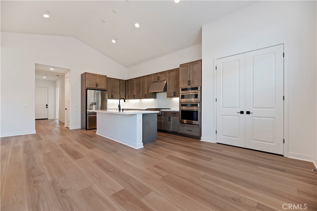 Custom Canyon Country 1 (CCAN1) - Residential