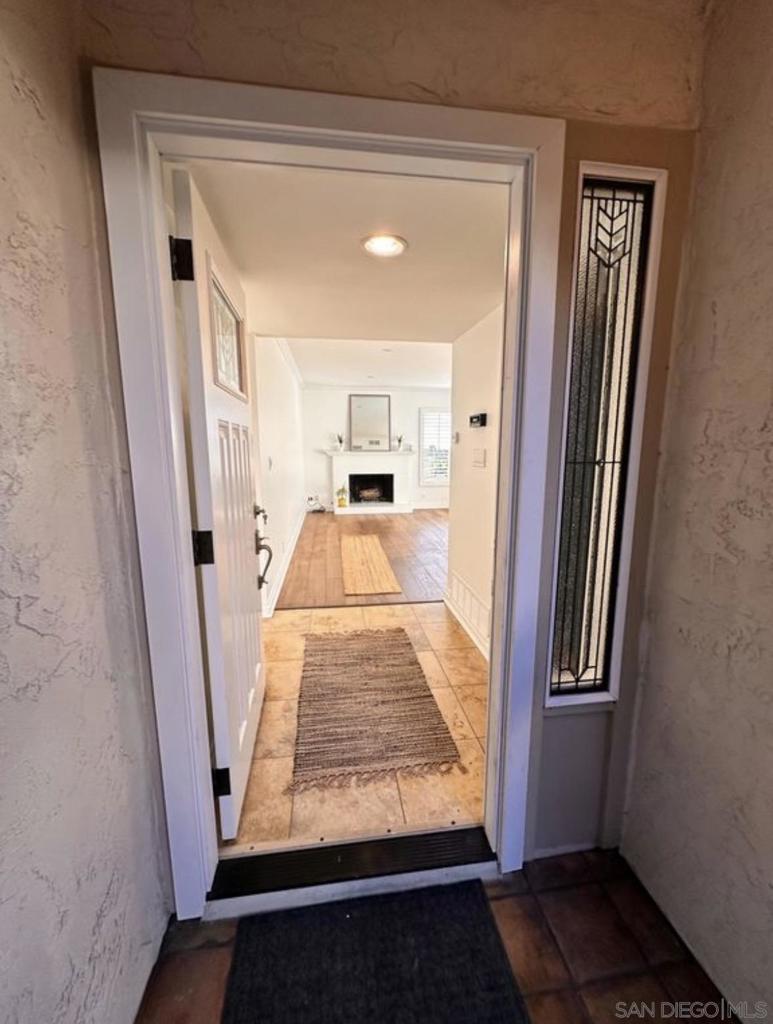 911 Caminito Madrigal E