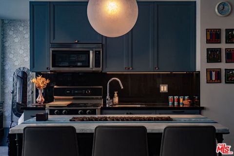 Photo of 460 S Spring Street #514, Los Angeles, CA 90013 (MLS # 24468953)