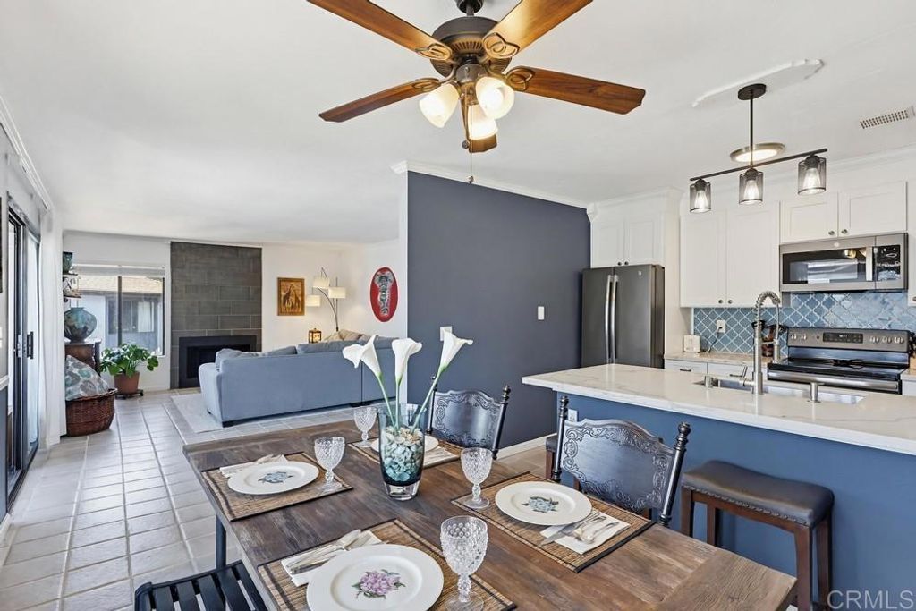 Photo of 3211 Midway Drive #304, San Diego, CA 92110 (MLS # NDP2604255)