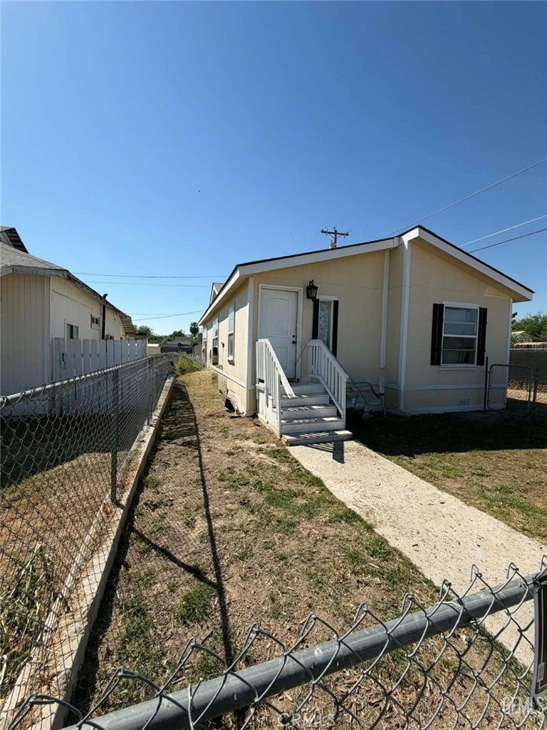 473 Cedar