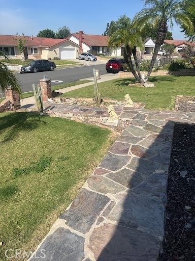 2035 E Orangeview Lane