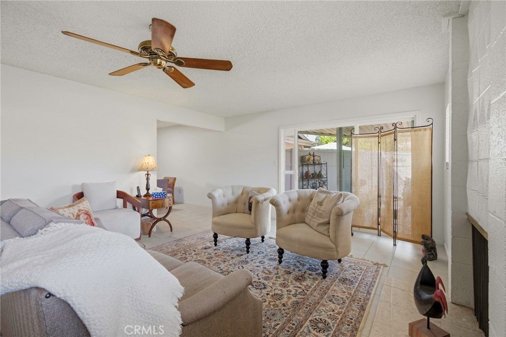2813 Summit Circle
