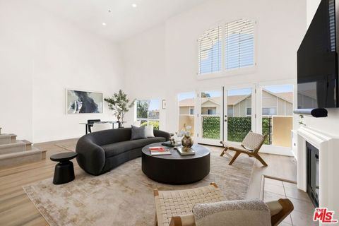 Photo of 11855 Goshen Avenue #PH 303, Los Angeles, CA 90049 (MLS # 26782113)