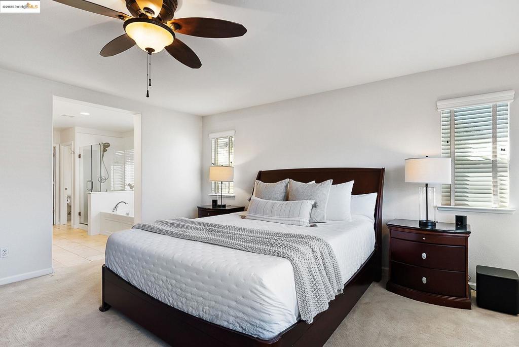 RAVENSWOOD - Residential