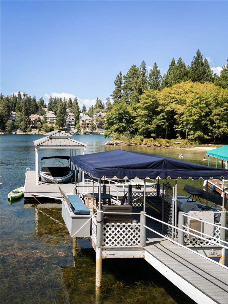 Arrowhead Woods (AWHW) - Residential