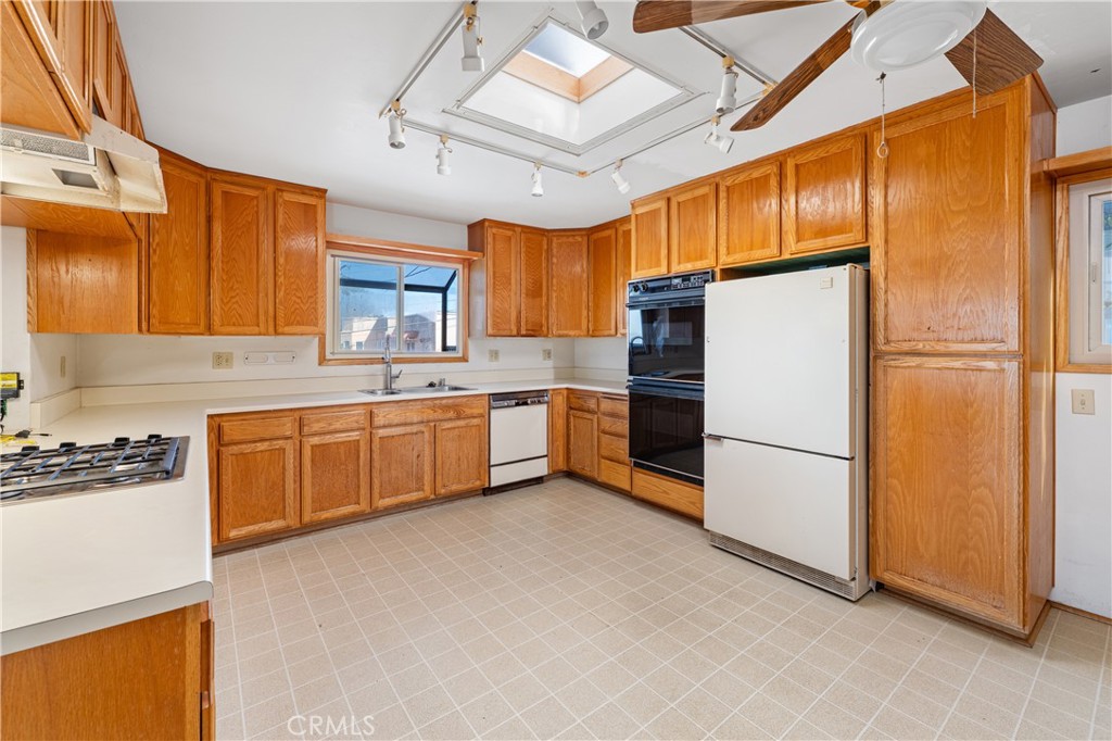 4484 Long Branch Avenue