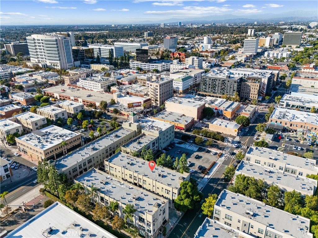 Artist Walk - Residential