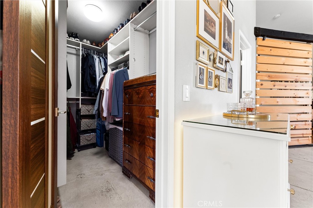 Artist Walk - Residential