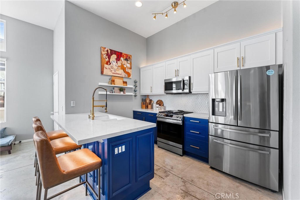 Artist Walk - Residential