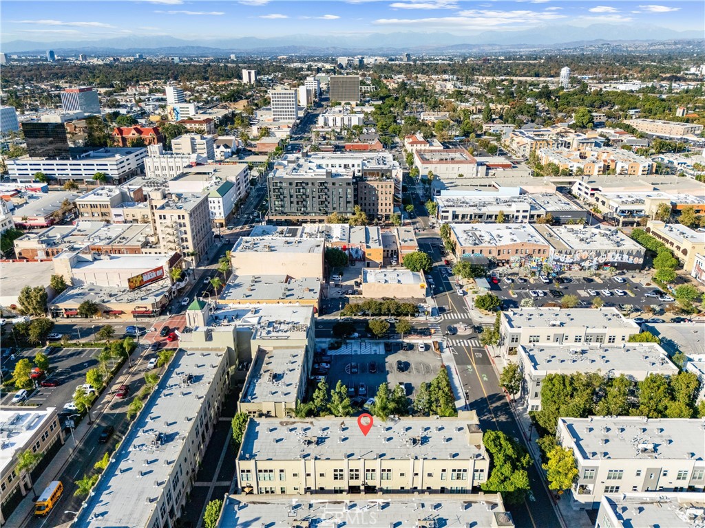 Artist Walk - Residential