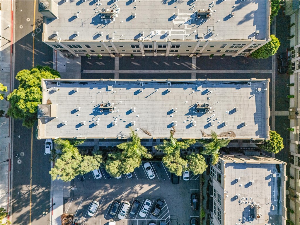 Artist Walk - Residential