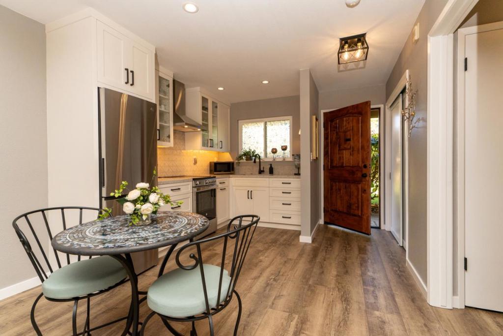 253 Hacienda Carmel