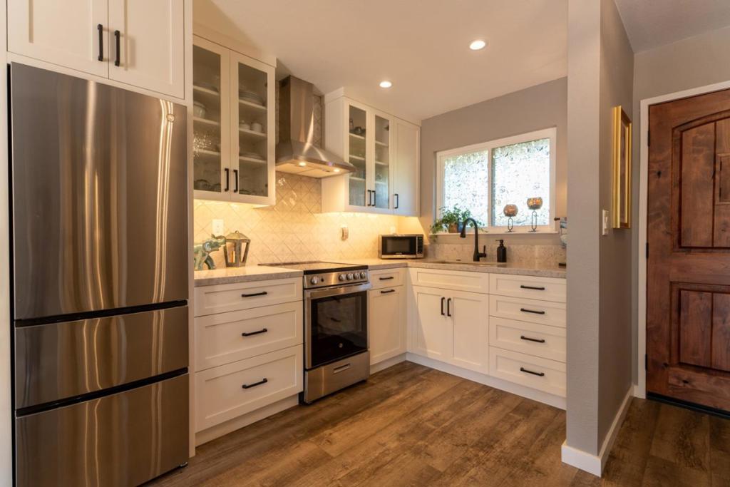 253 Hacienda Carmel