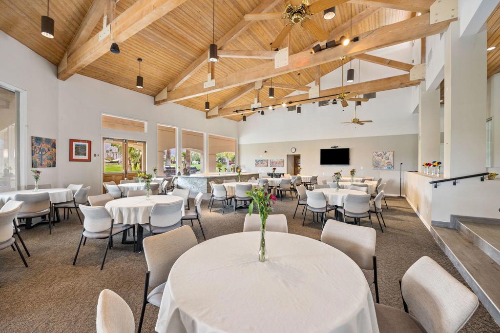 Palm Royale - Residential