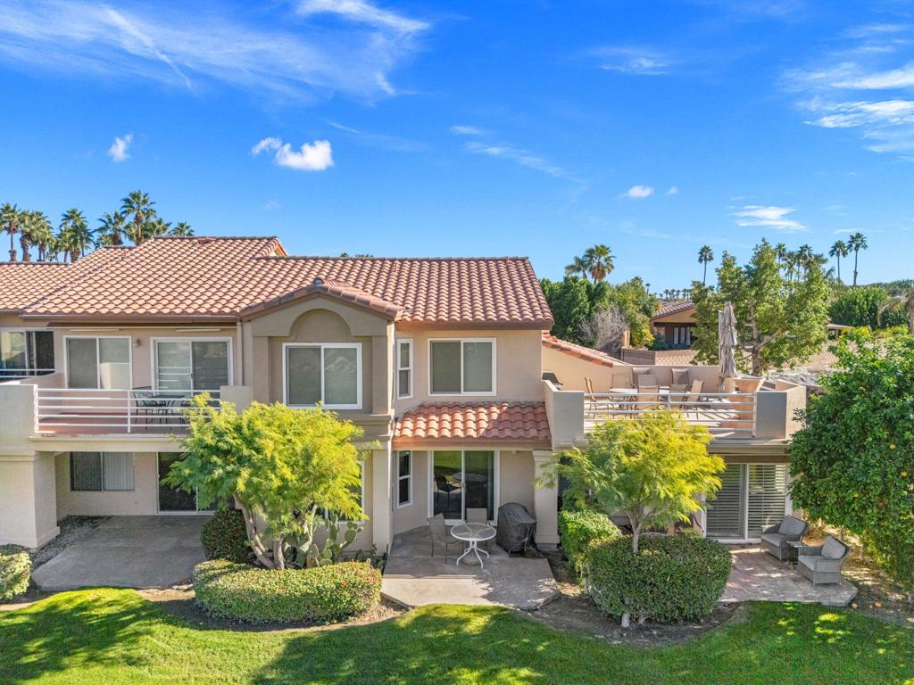 Palm Royale - Residential