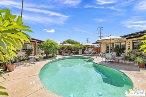 Photo of 587 S Calle Ajo, Palm Springs, CA 92264 (MLS # 26647315PS)