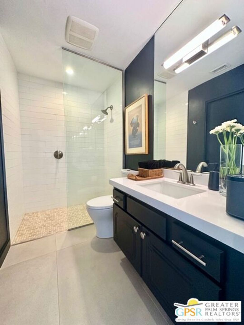 listing image 130721346776467529404