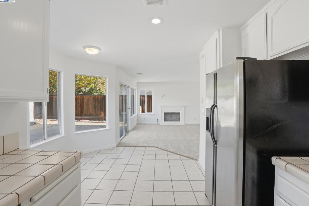 MEADOW CREEK - Residential