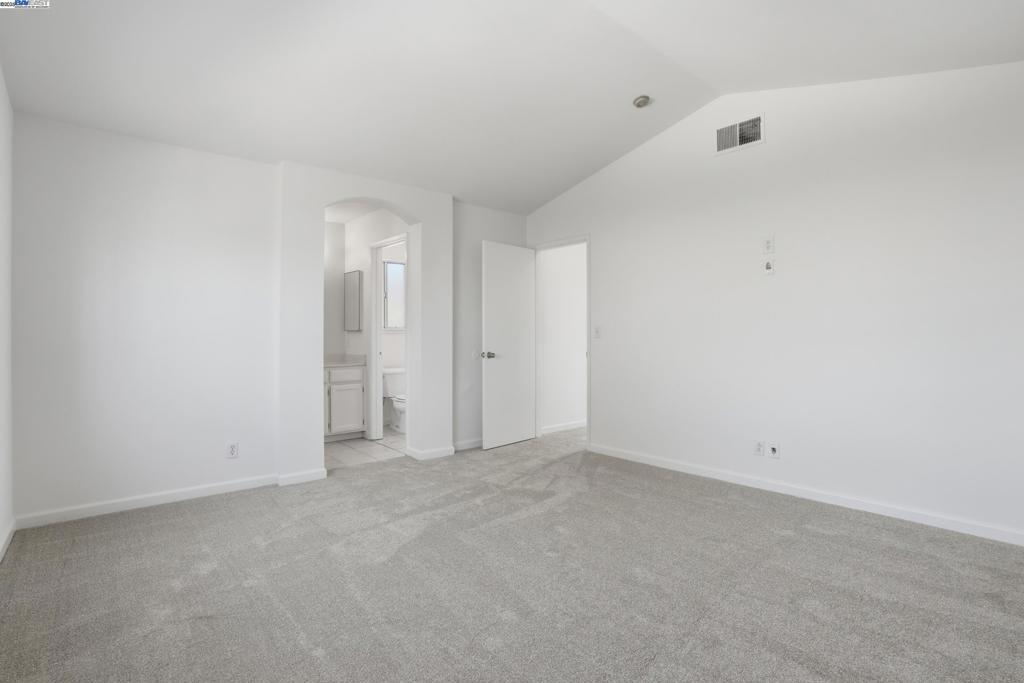 MEADOW CREEK - Residential