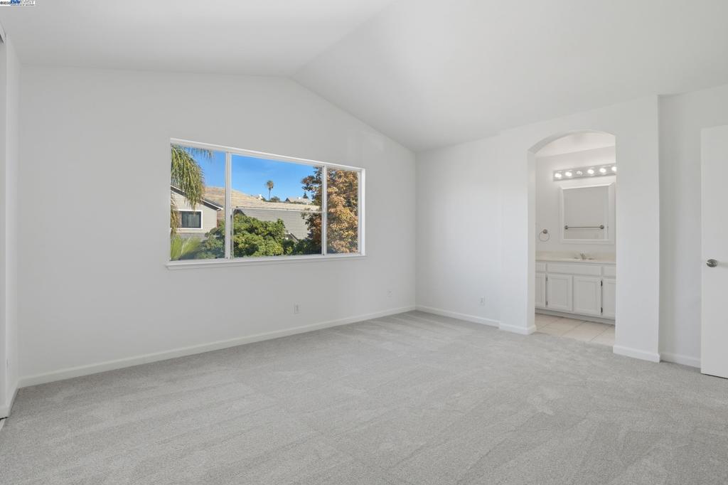 MEADOW CREEK - Residential