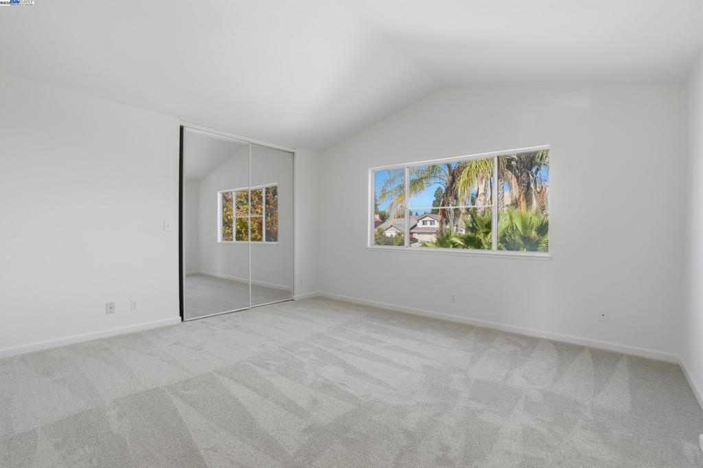 MEADOW CREEK - Residential