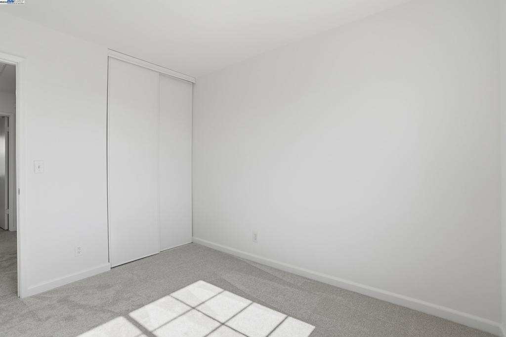 MEADOW CREEK - Residential