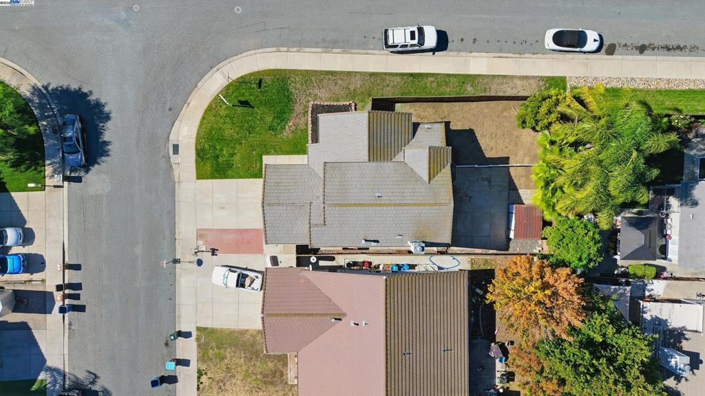 MEADOW CREEK - Residential