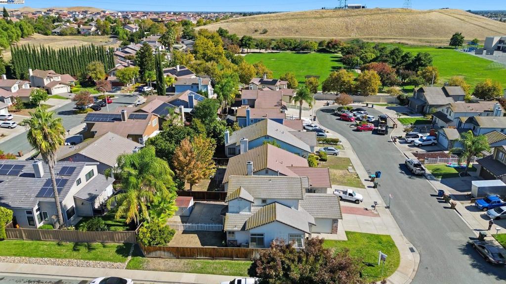 MEADOW CREEK - Residential