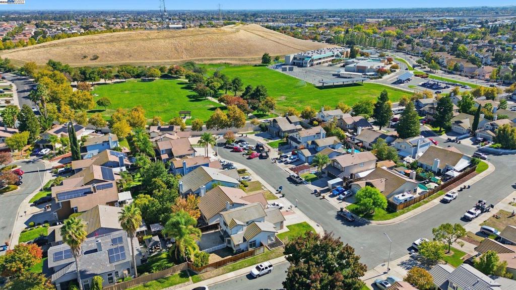 MEADOW CREEK - Residential