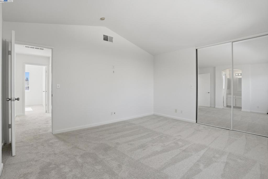 MEADOW CREEK - Residential