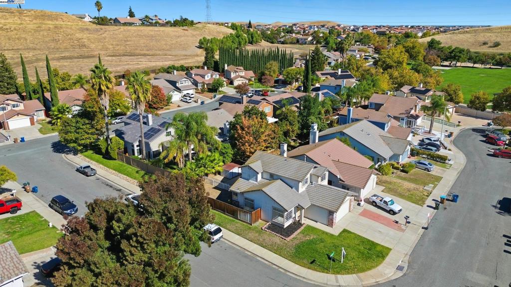 MEADOW CREEK - Residential