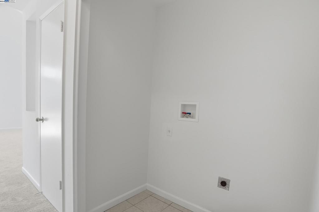 MEADOW CREEK - Residential