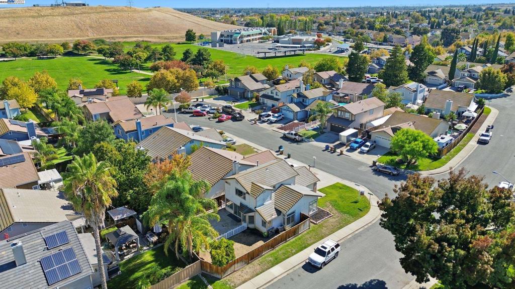 MEADOW CREEK - Residential