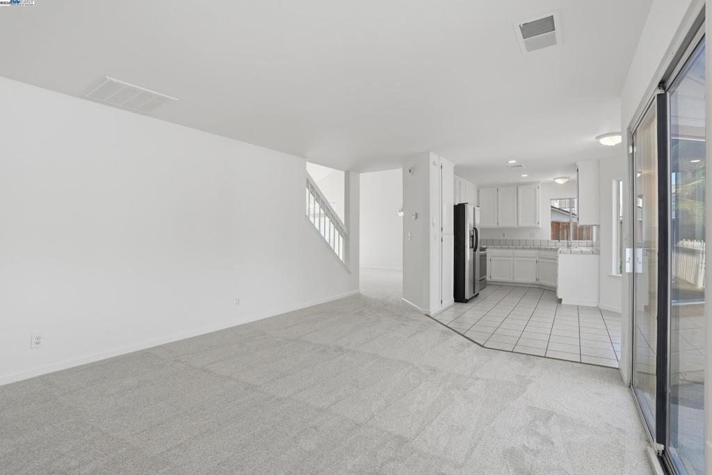 MEADOW CREEK - Residential