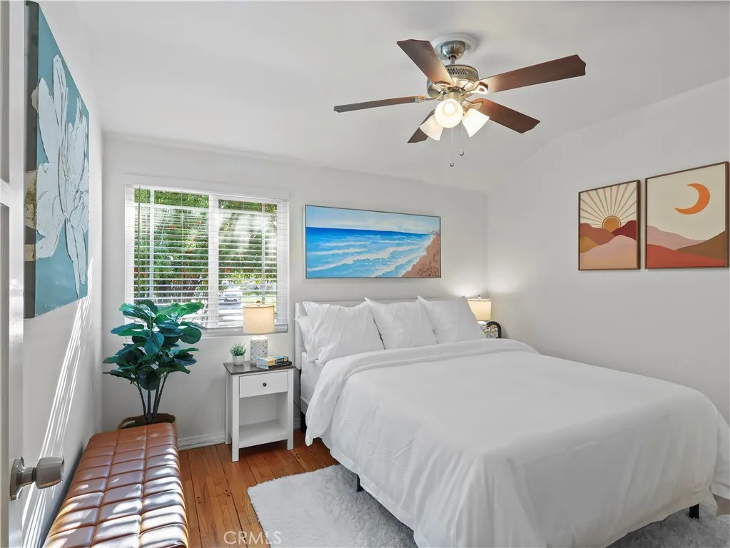 Lake Balboa, California 91406, United States, 3 Bedrooms Bedrooms, ,2 BathroomsBathrooms,Residential,Contingent,131339