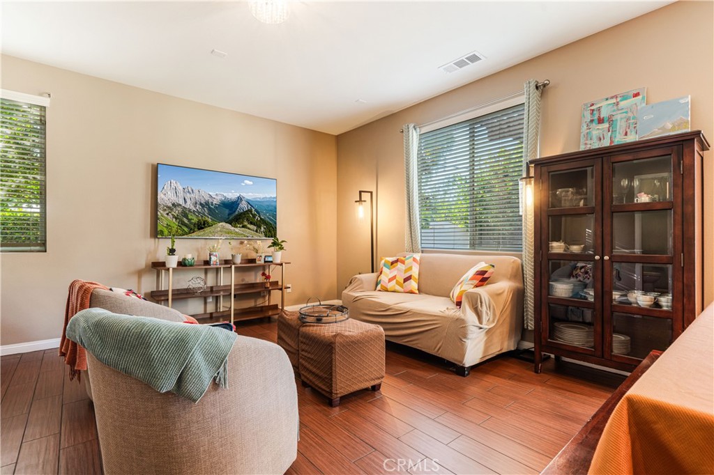 17657 W Murphy Lane