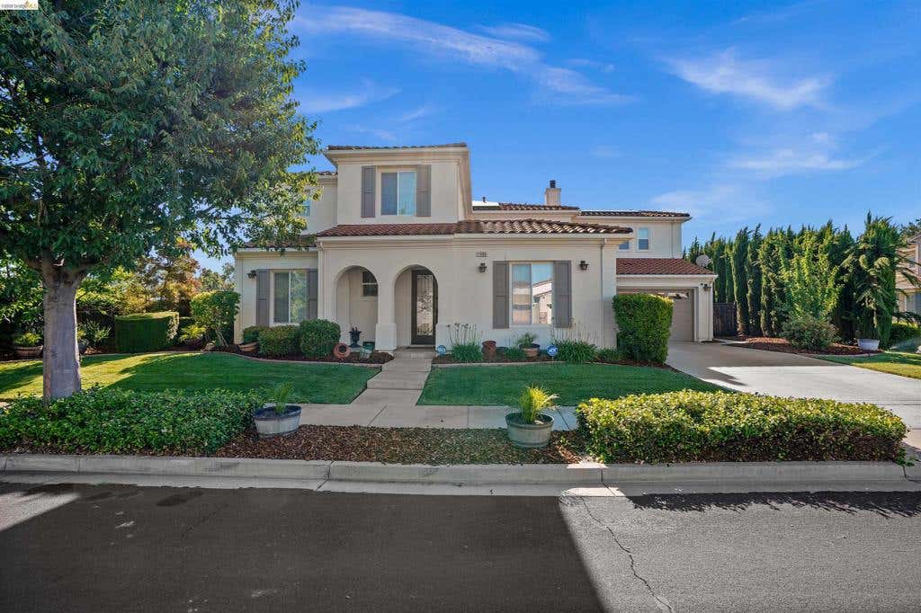 Photo of 1596 Cherry Blossom Ct Ct, Brentwood, CA 94513 (MLS # 41137342)