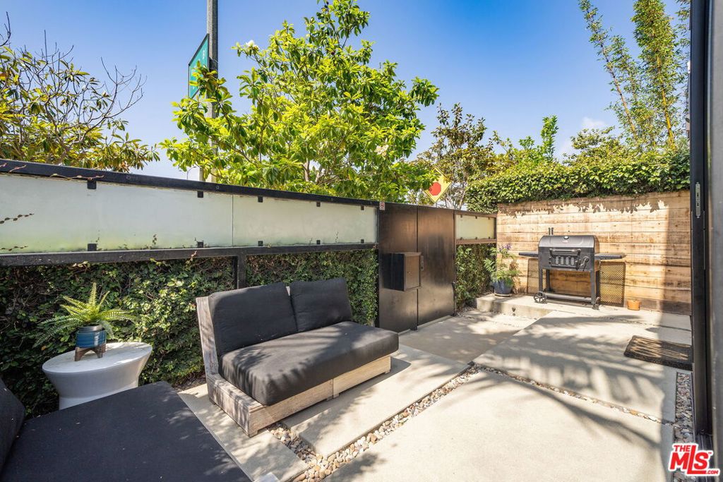 232 Grand Boulevard