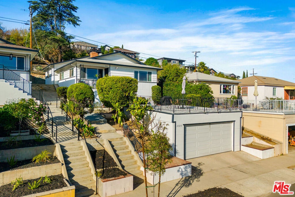 2323 Warwick Avenue, Los Angeles CA 90032