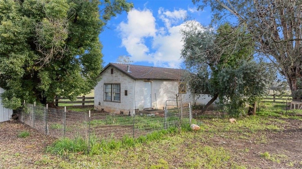 Photo of 1785 Palermo Road, Palermo, CA 95968 (MLS # SN26012763)