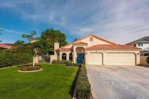 Photo of 68450 Durango Road, Cathedral City, CA 92234 (MLS # 219143126PS)