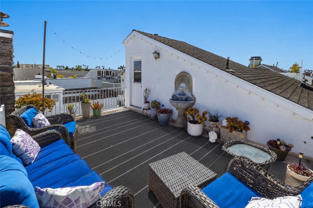 331 Walnut Street, Newport Beach CA 92663 - Photo 32