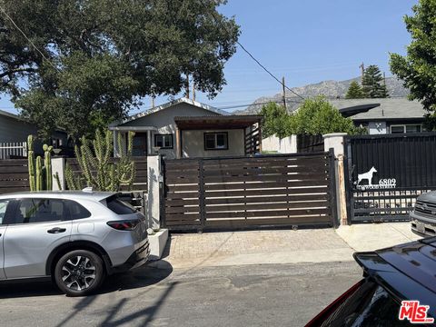 6813 Haywood Street Tujunga CA 91042