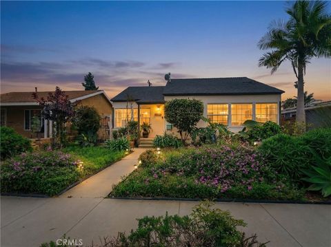 Photo of 274 E 65th St, Long Beach, CA 90805 (MLS # SB26053401)