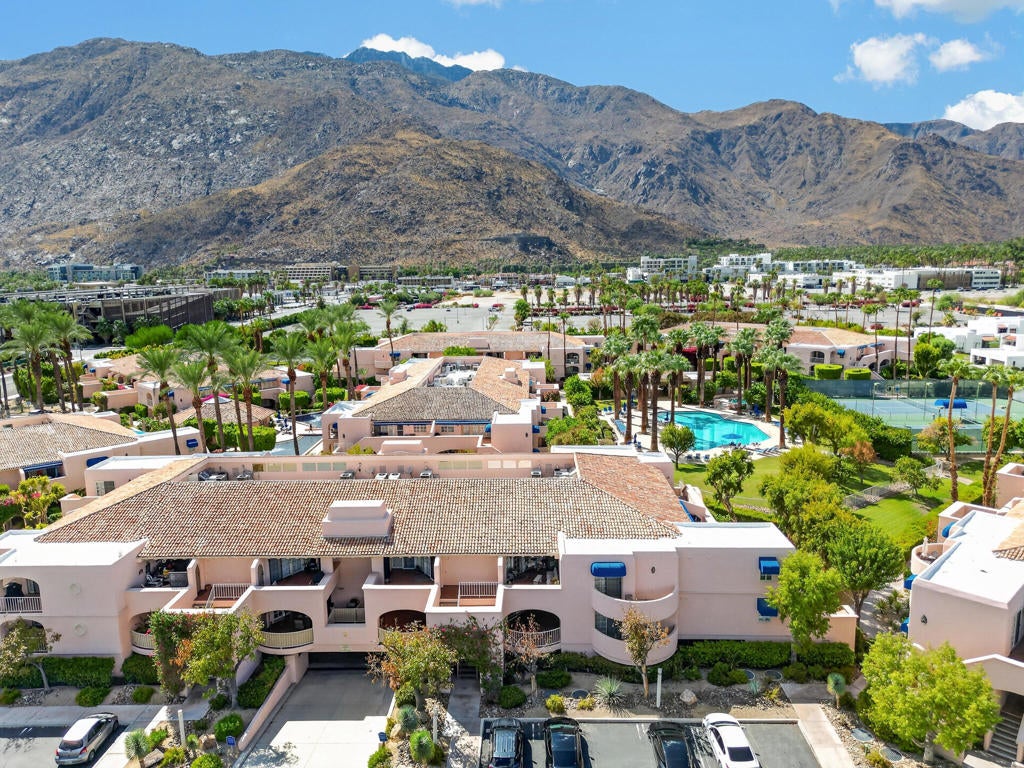 500 E Amado Road 511