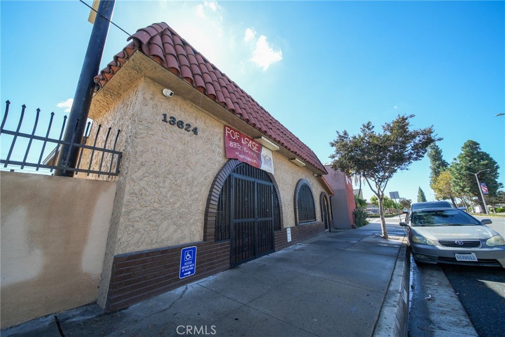 13624 San Antonio Drive