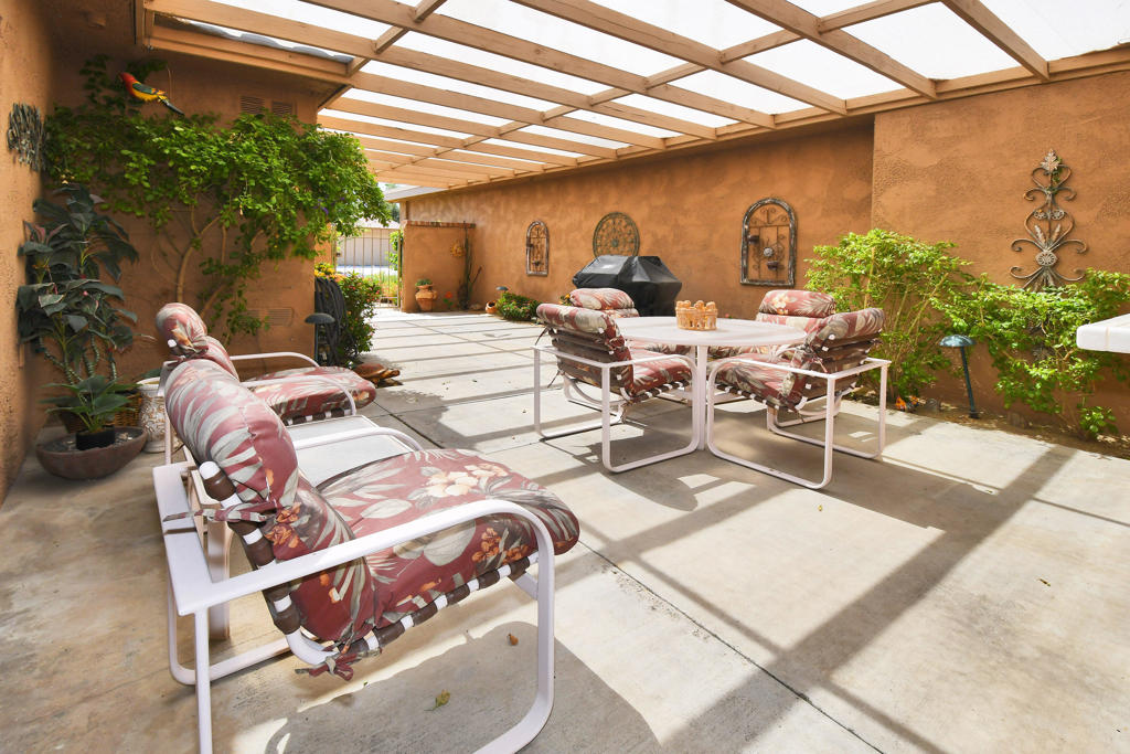 Sunrise C.C. - Residential