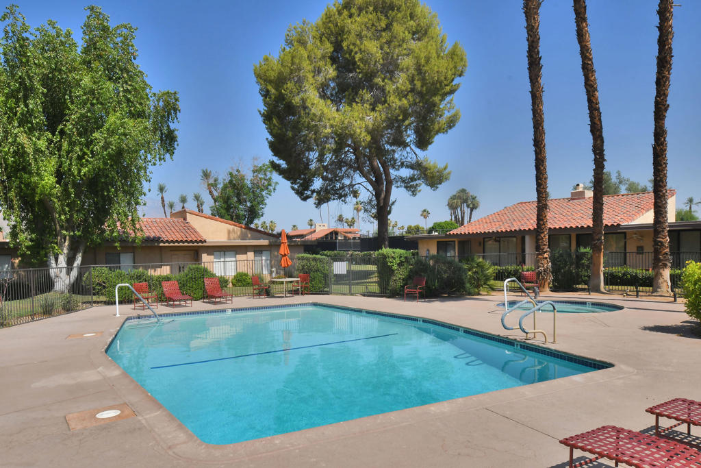 Sunrise C.C. - Residential