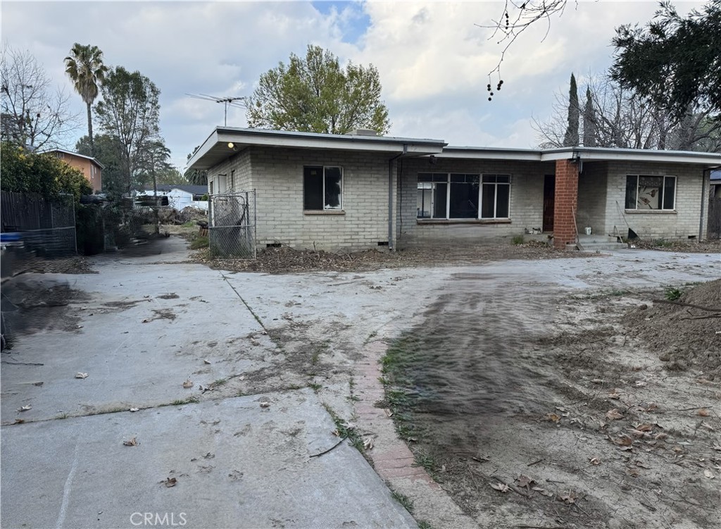 17545 Community Street